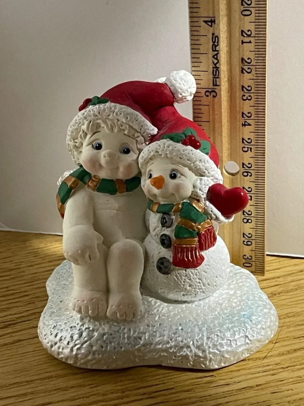 Snow Glad We're Friends Dreamsicles Figurine Vintage 2004